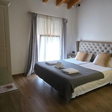 Ti Central Maria María de la Salud Kültér fotó